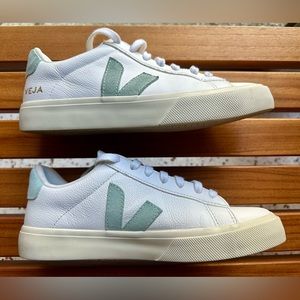 Veja Campo Sneakers Size 7, Matcha Green